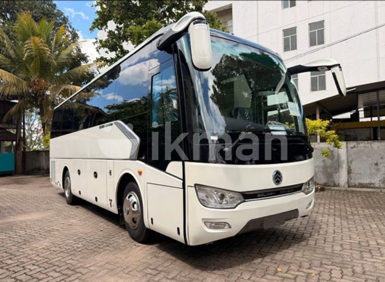 Luxury Bus